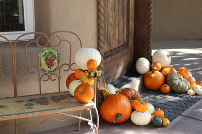 custom porch design and pumpkin delivery service in Albuquerque 